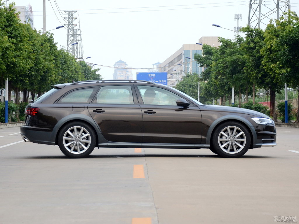 瓜哇棕奧迪A6(進(jìn)口)整車外觀外觀圖片