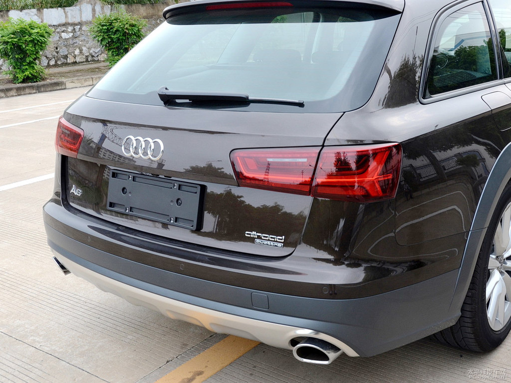瓜哇棕奧迪A6(進(jìn)口)車尾外觀圖片
