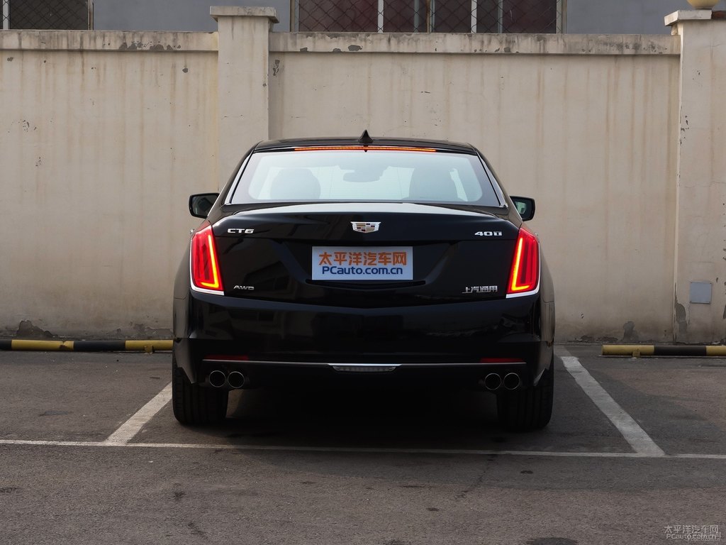 耀黑凱迪拉克CT6整車外觀外觀圖片