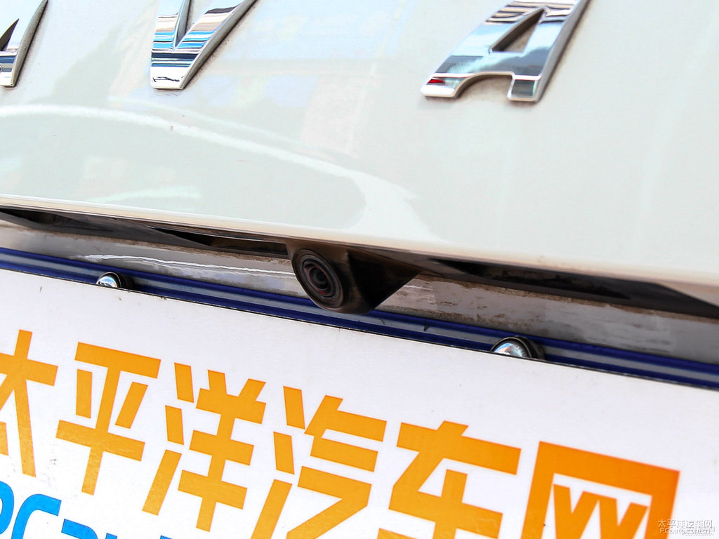 極地白哈弗H6 Coupe車尾外觀圖片