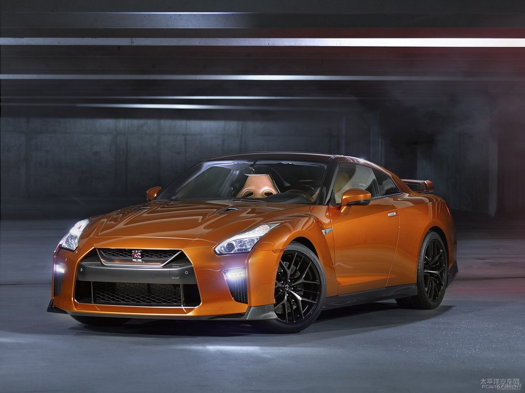 Ӱծa(chn)GT-R܇^^DƬ