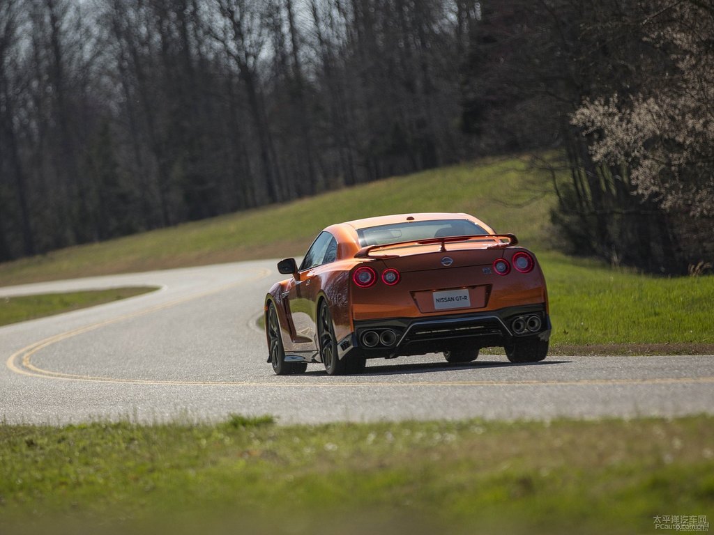 Ӱծa(chn)GT-R܇^^DƬ