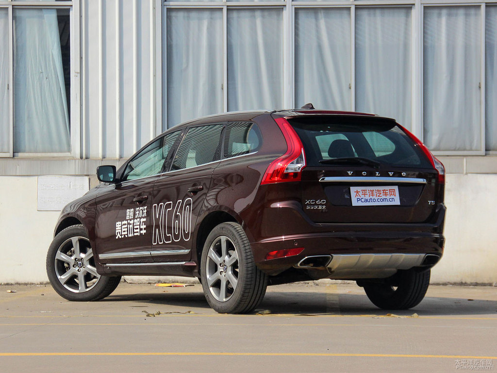 醇咖色沃爾沃XC60整車外觀外觀圖片