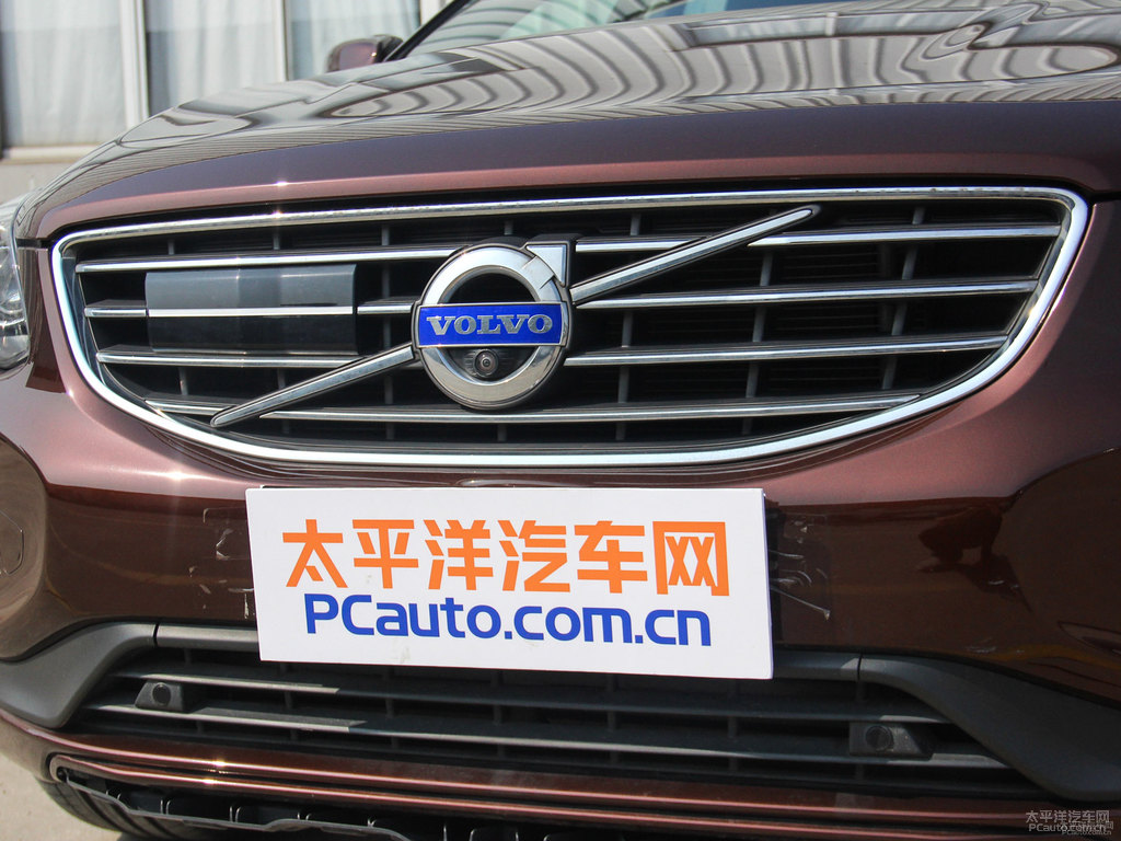 醇咖色沃爾沃XC60車頭外觀圖片