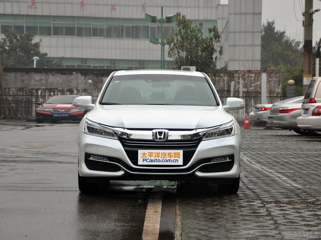 珍珠白雅閣整車外觀外觀圖片