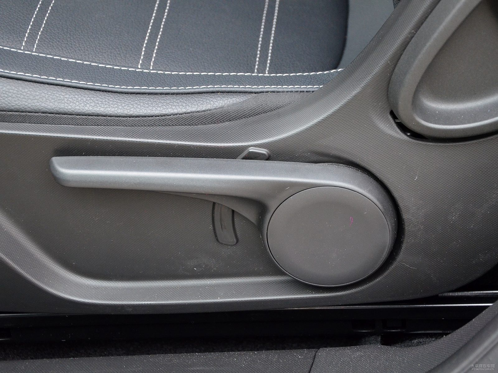 Ssmart fortwo΃(ni)DƬ