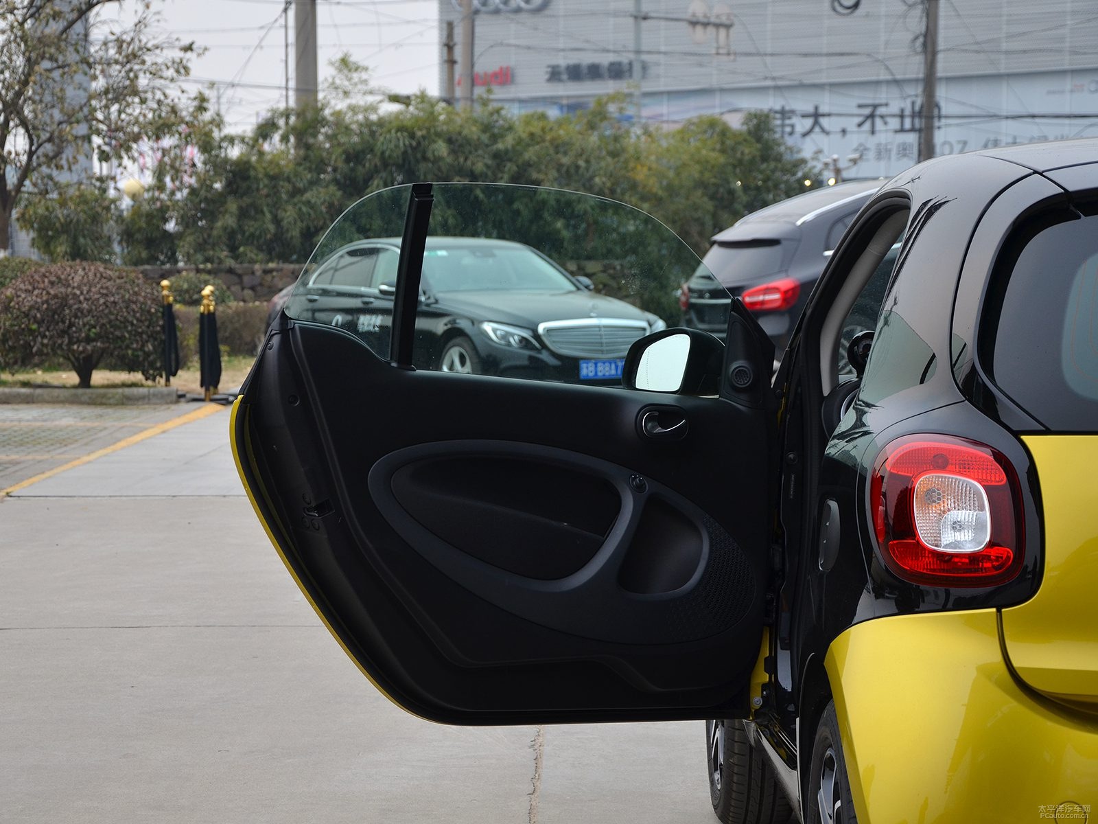 Ssmart fortwo܇(ni)DƬ