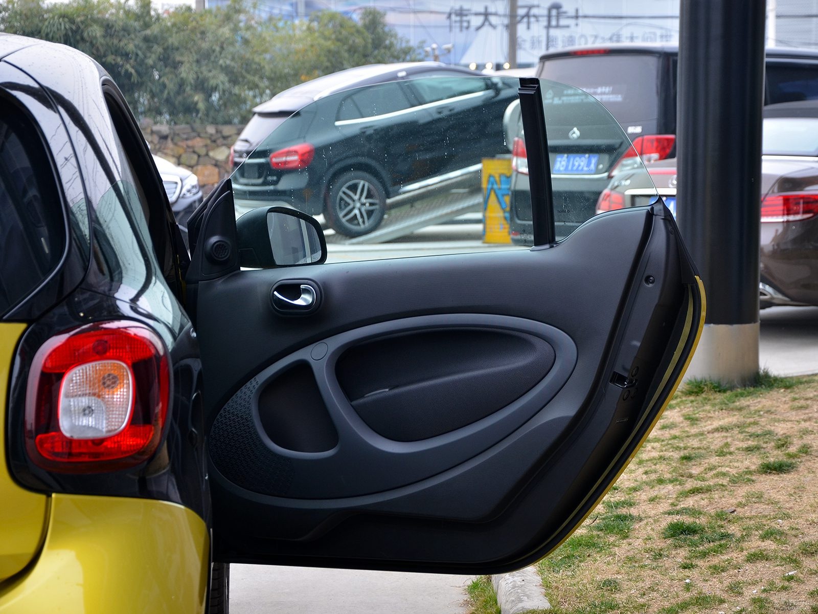 Ssmart fortwo܇(ni)DƬ