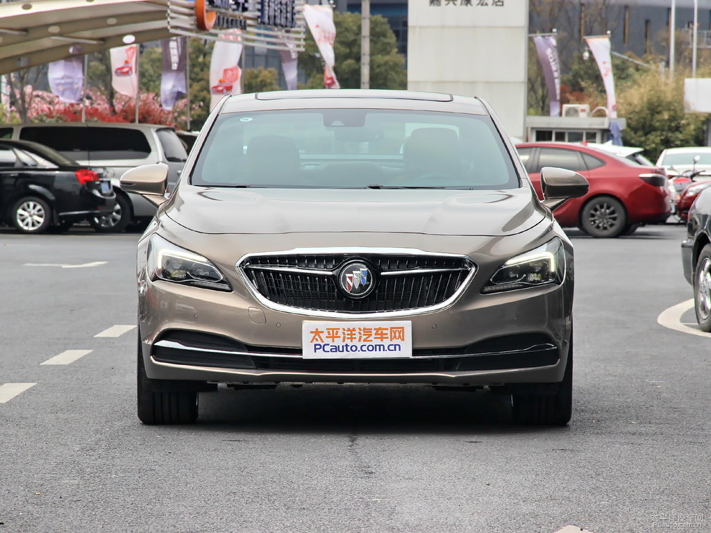 琉璃金君越整車外觀外觀圖片