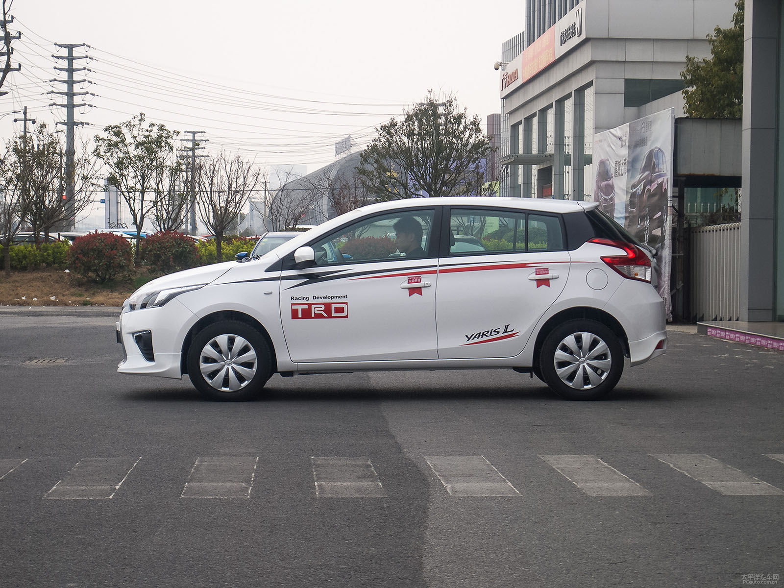 YARiS L 致炫外觀高清大圖