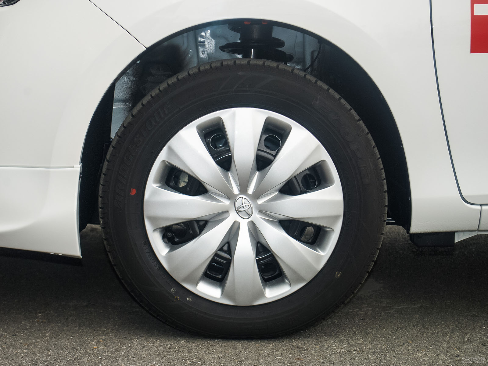 YARiS L 致炫外觀高清大圖