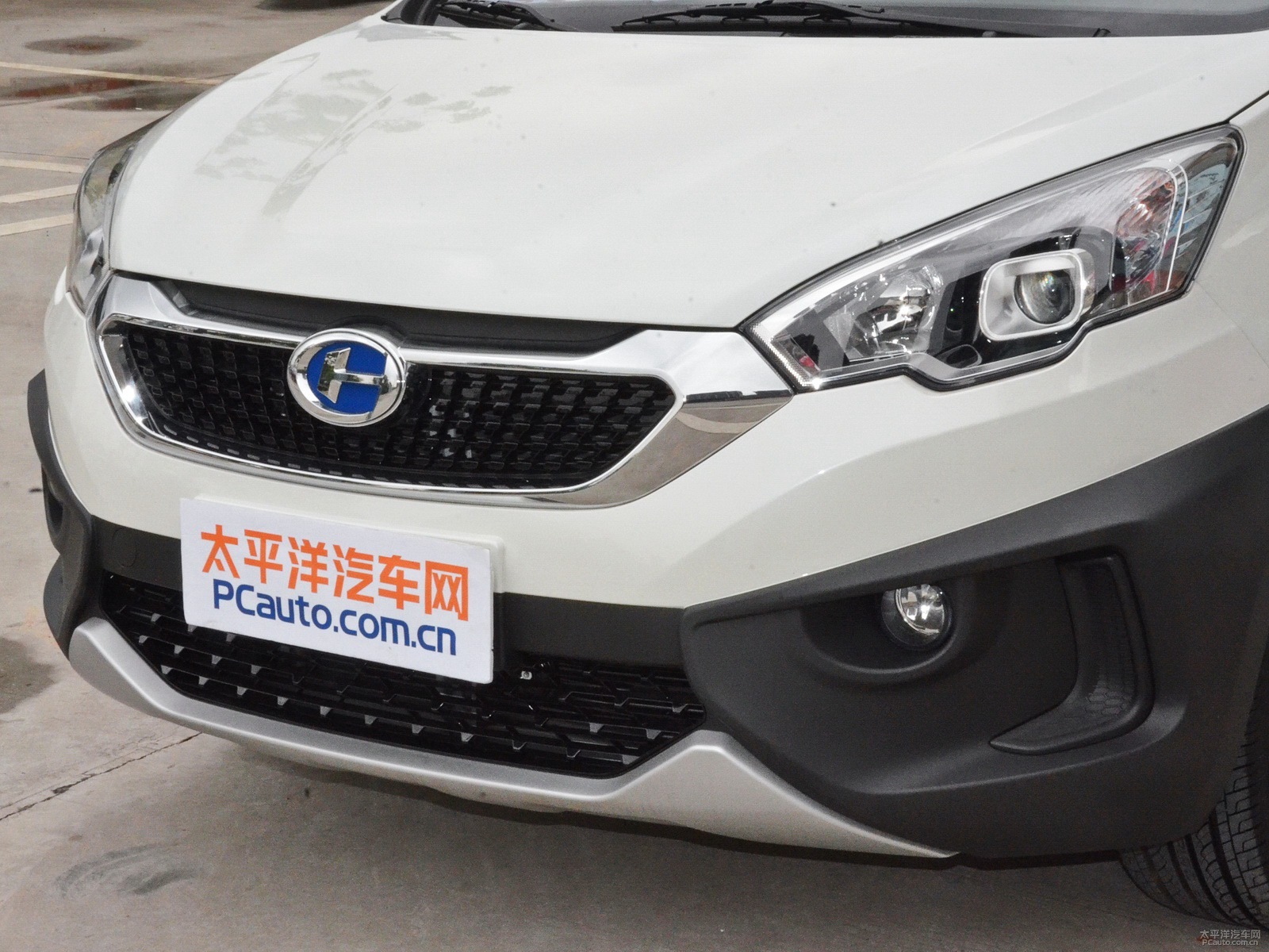 昌河Q25外觀高清大圖
