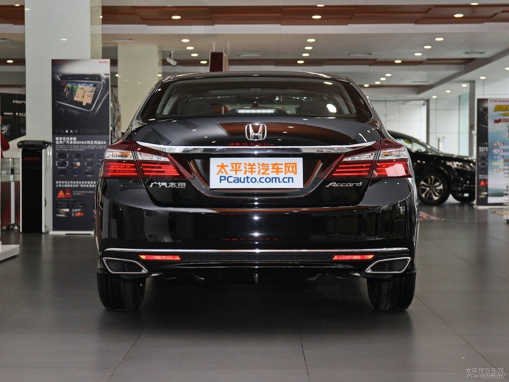奧夫特黑雅閣整車外觀外觀圖片