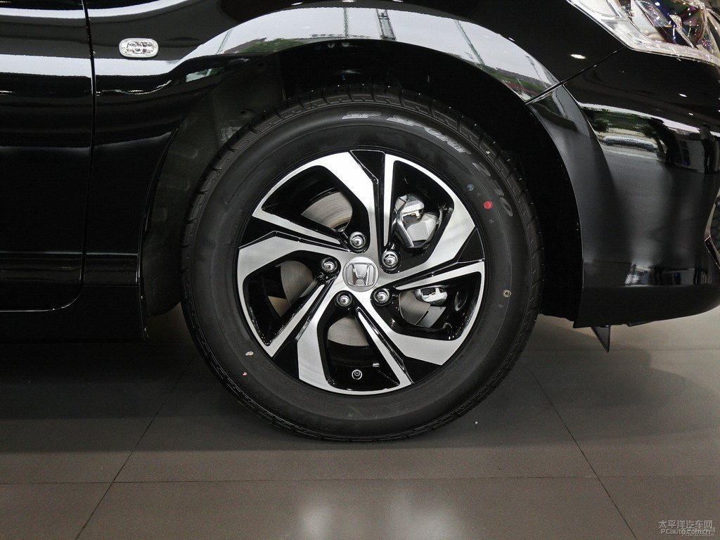 奧夫特黑雅閣車身外觀圖片