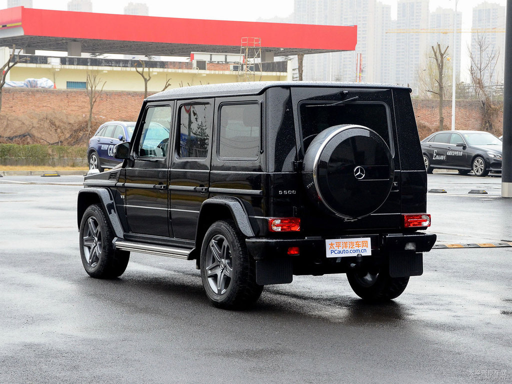 曜巖黑奔馳G級(jí)整車外觀外觀圖片