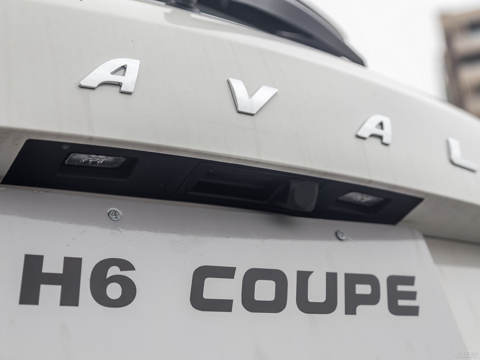 Oذ׹H6 Coupe܇β^DƬ