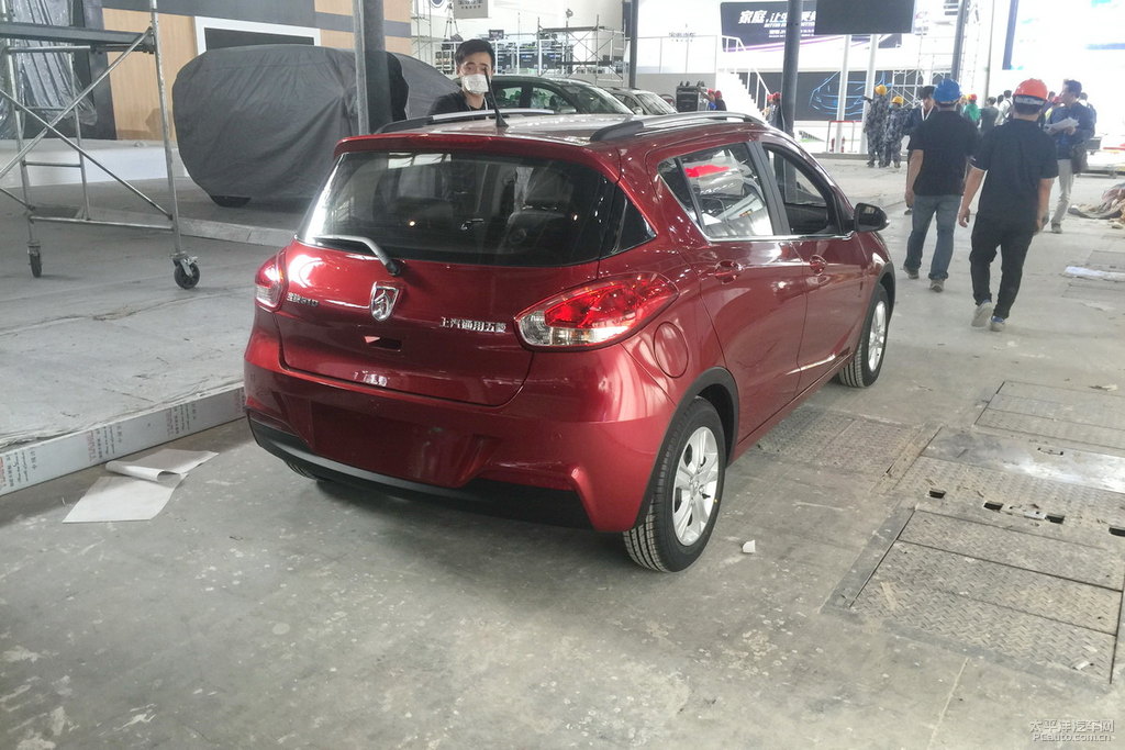 寶駿310圖片