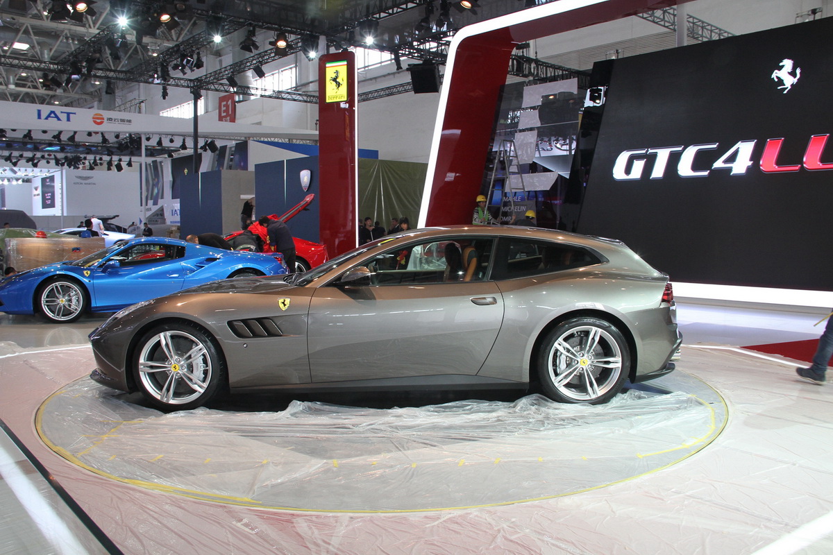 GTC4LussoDƬ