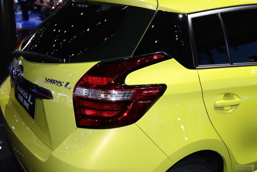 YARiS L 致炫圖片