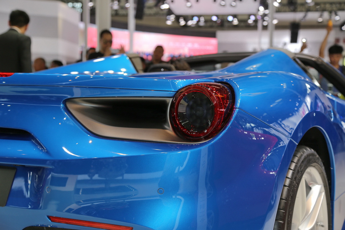 488DƬ