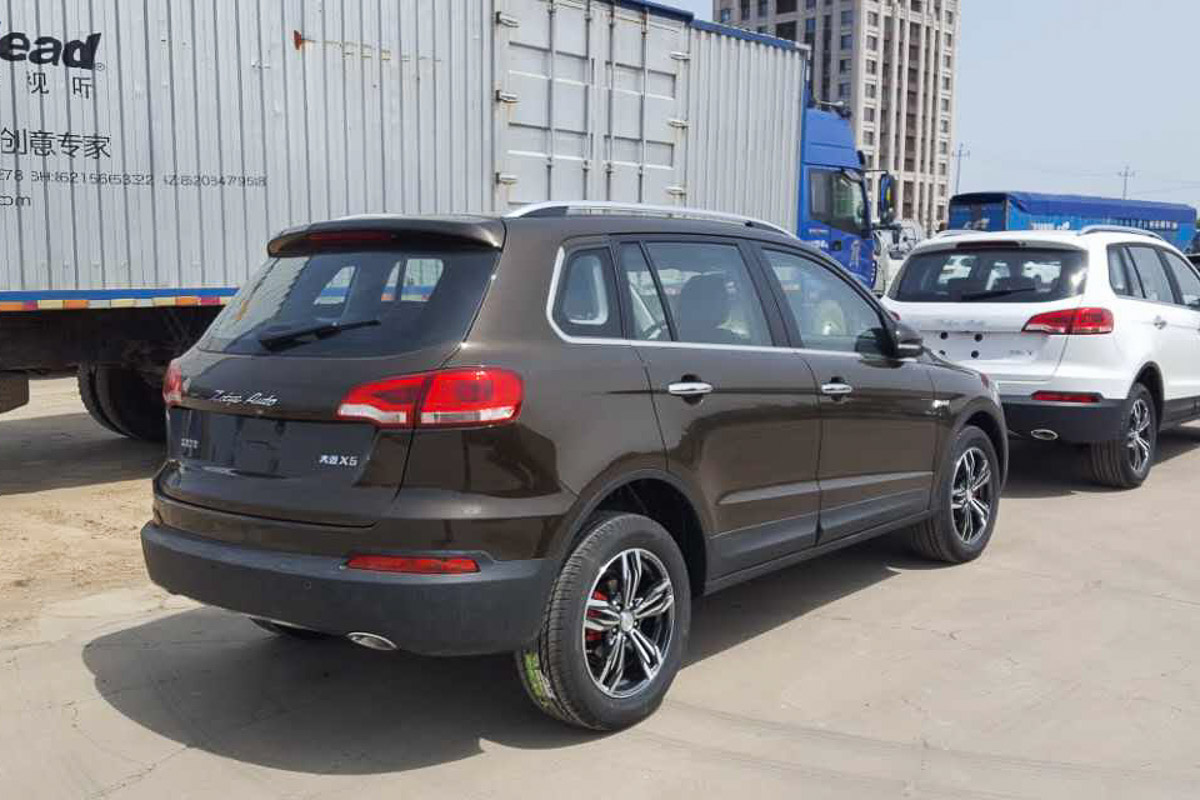 眾泰大邁X5車展高清大圖