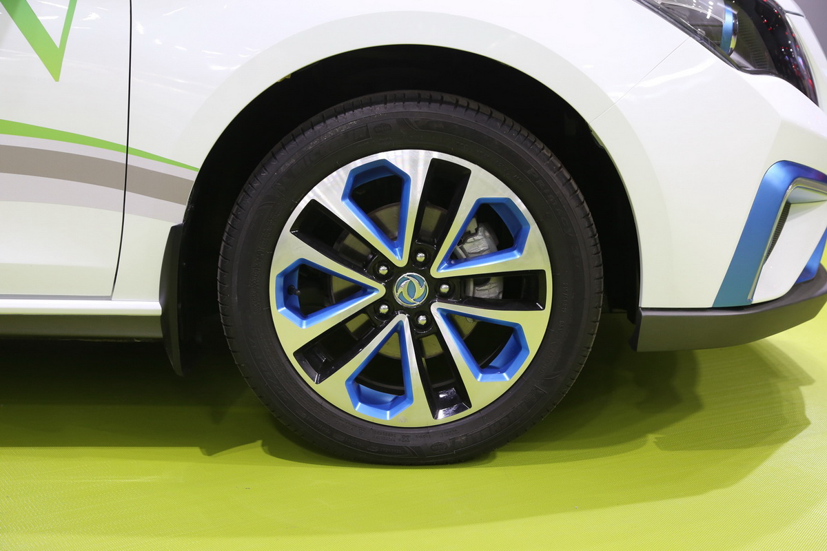 S50DƬ