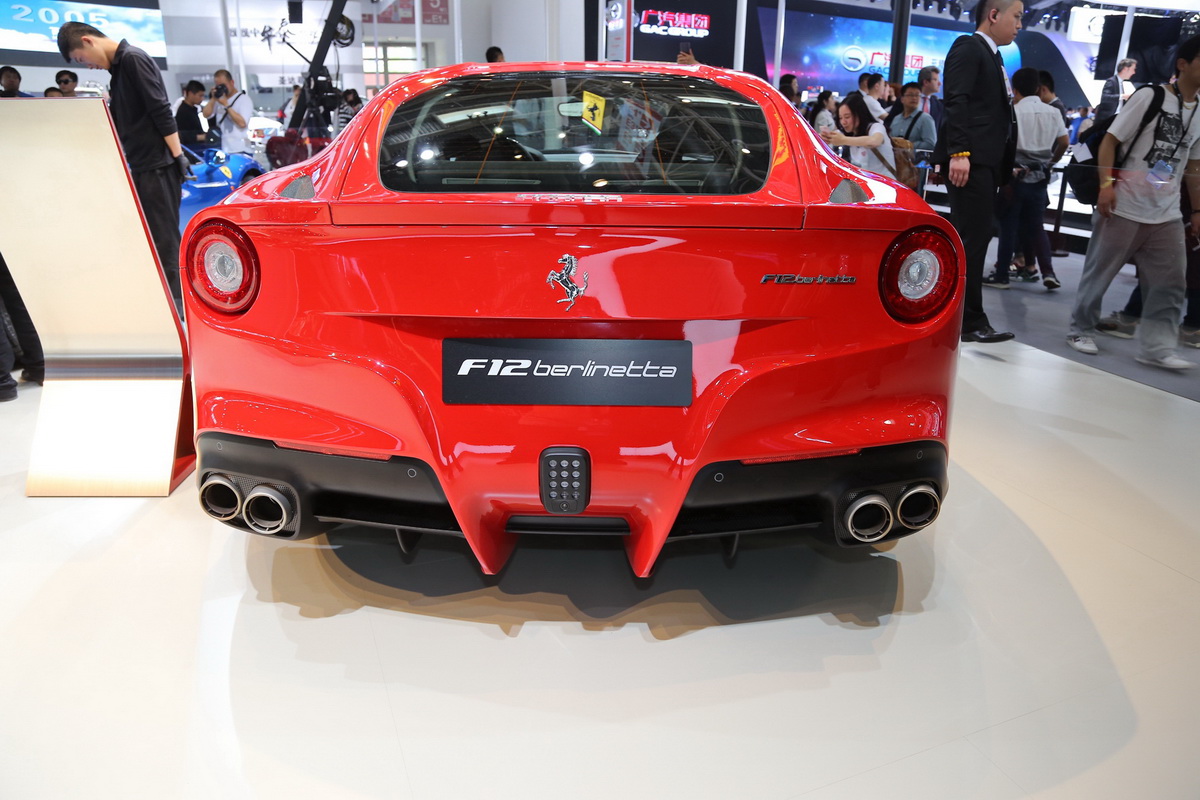 法拉利F12berlinetta車展高清大圖
