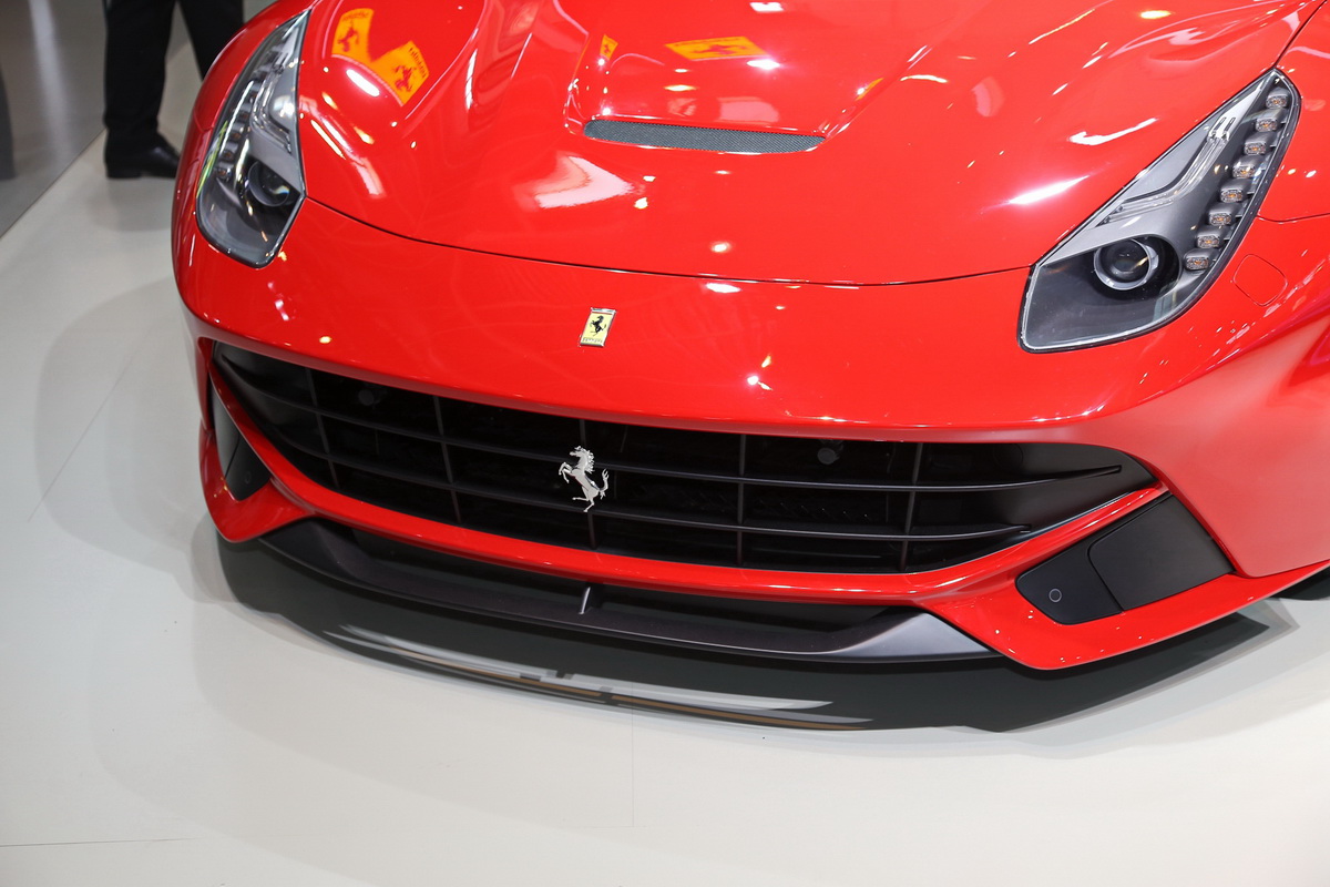 法拉利F12berlinetta車展高清大圖