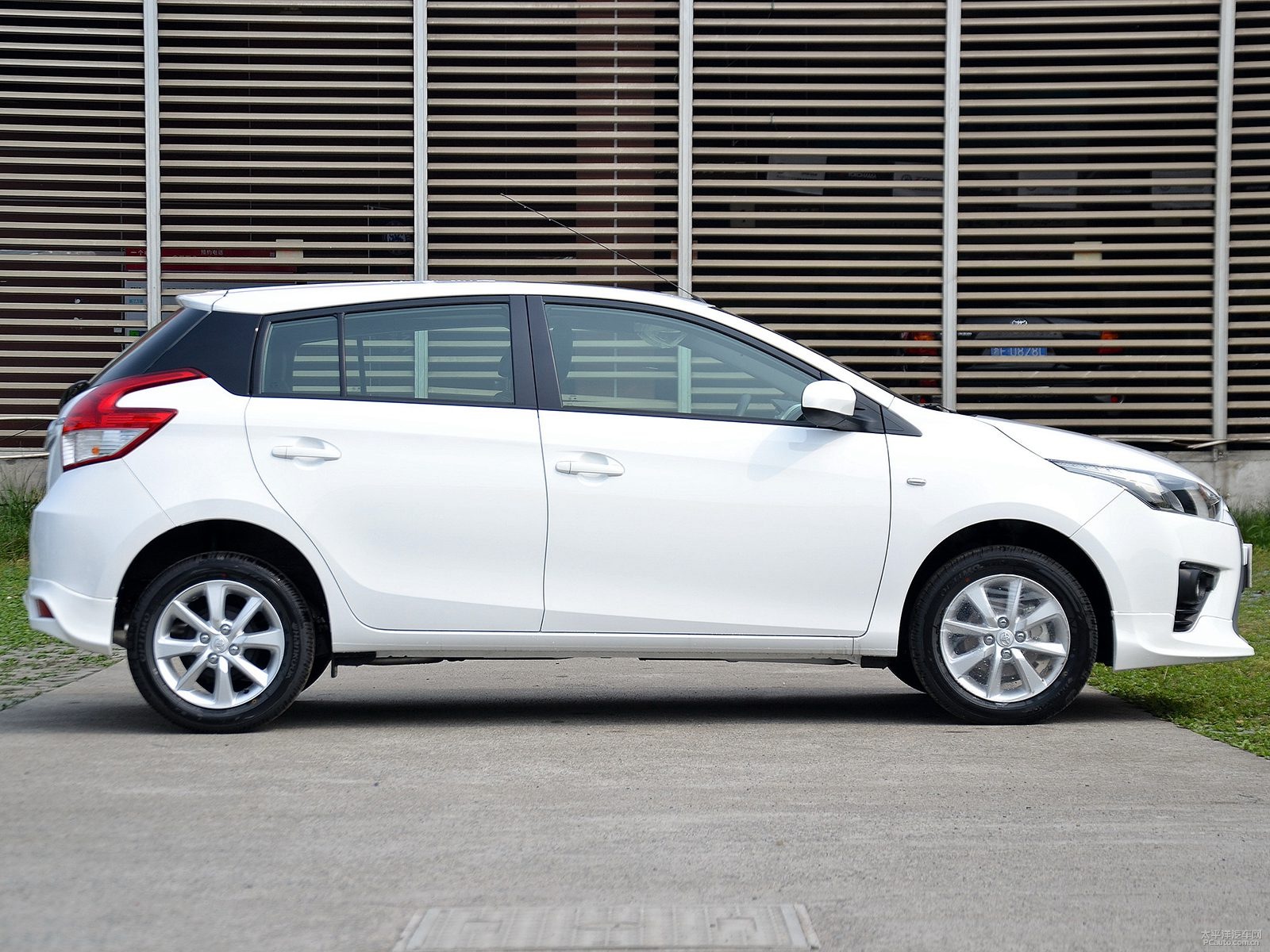 YARiS L 致炫外觀高清大圖