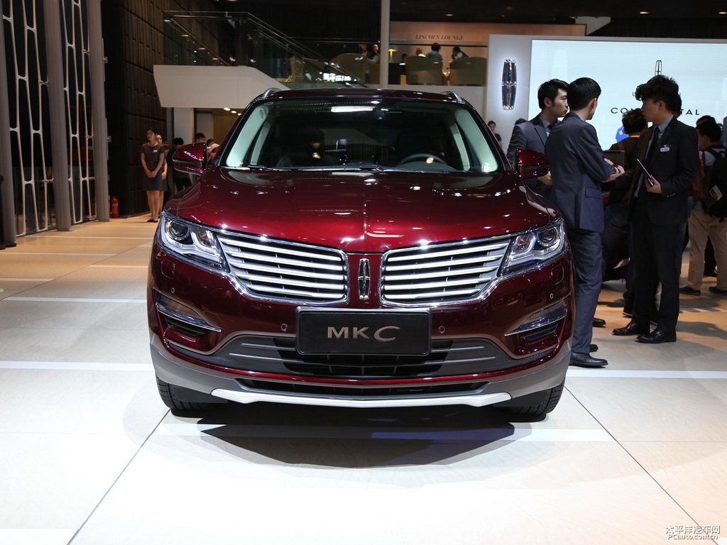 寶石紅林肯MKC整車外觀外觀圖片