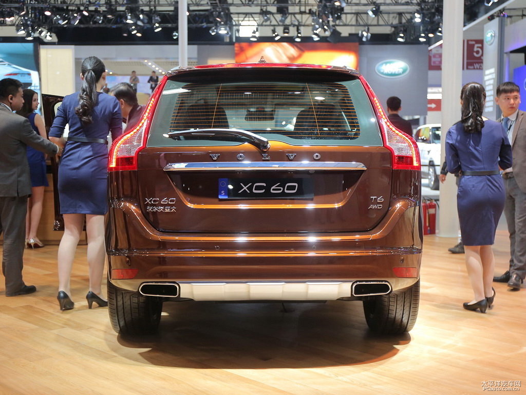 醇咖色沃爾沃XC60外觀圖片