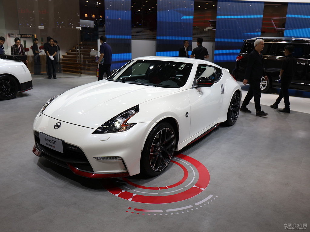 日產(chǎn)370Z外觀高清大圖