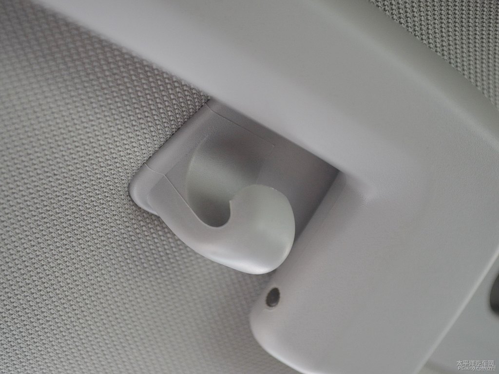 冰雪白沃爾沃XC60車廂內(nèi)飾圖片