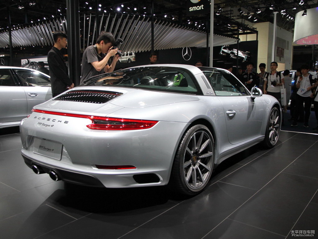 銠銀保時捷911整車外觀外觀圖片