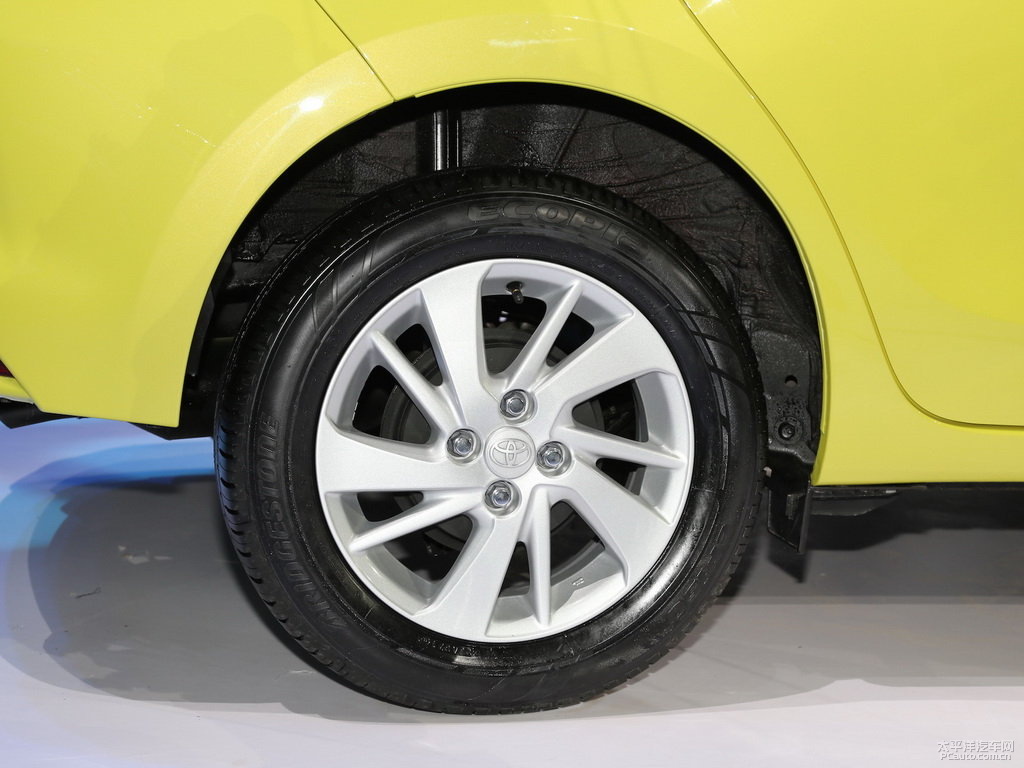 YARiS L 致炫外觀高清大圖