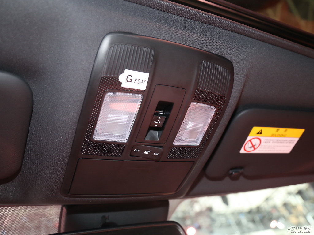 魂動紅馬自達(dá)CX-4車廂內(nèi)飾圖片