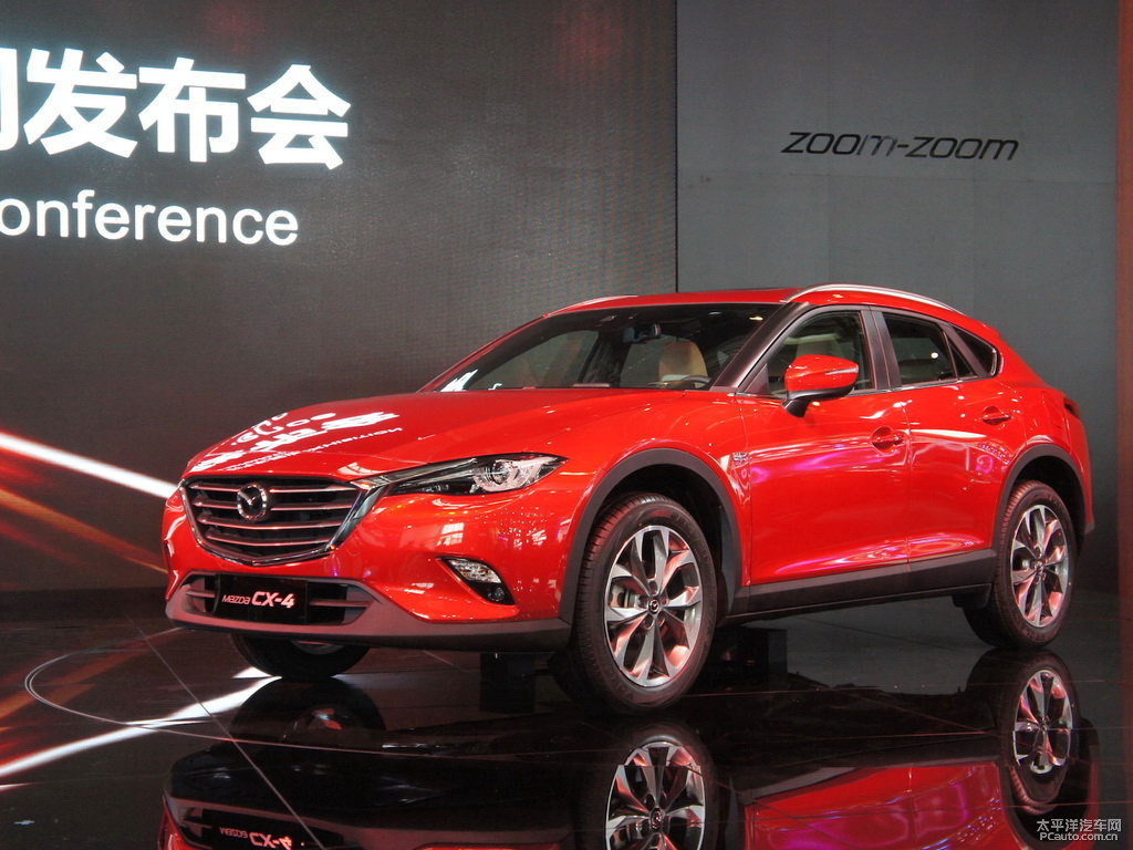 魂動(dòng)紅馬自達(dá)CX-4整車外觀外觀圖片
