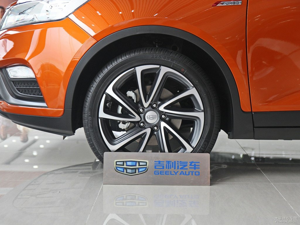琉璃橙帝豪GS車身外觀圖片