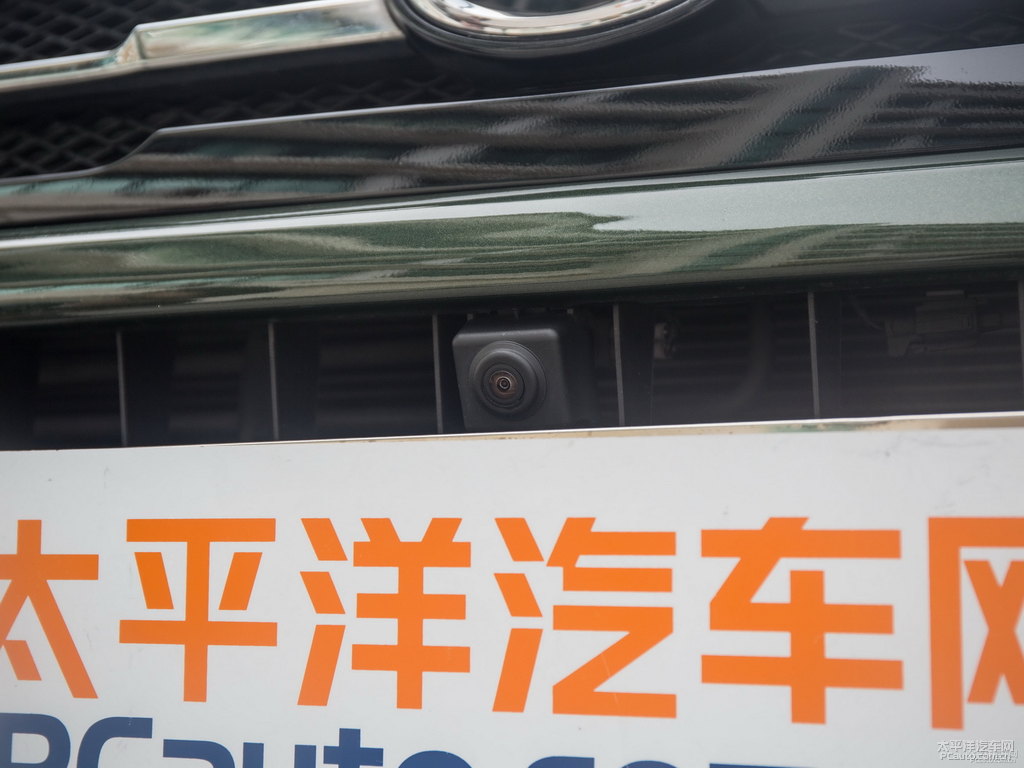 海防綠陸風(fēng)X7車(chē)頭外觀圖片