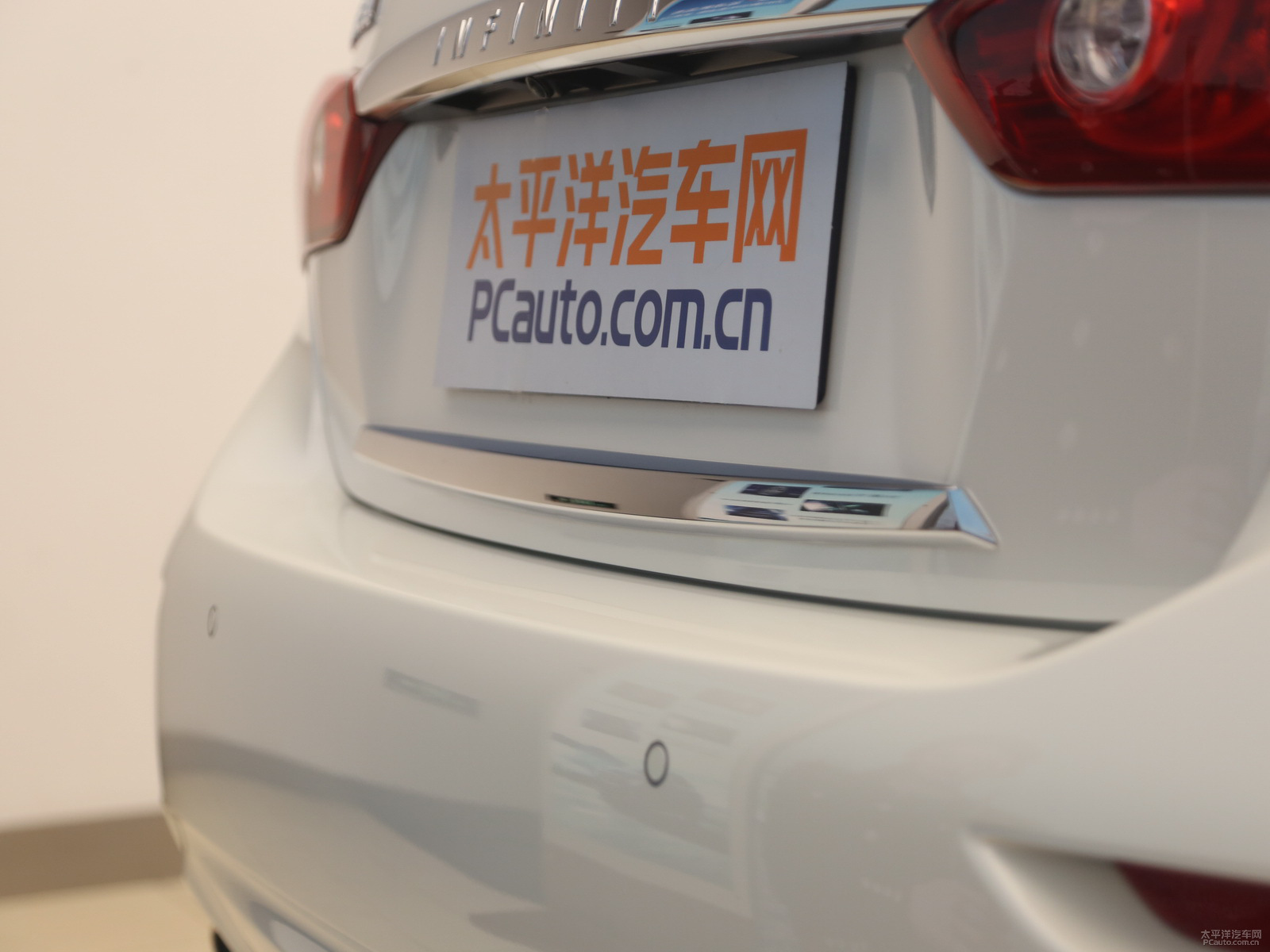 英菲尼迪Q50L外觀高清大圖