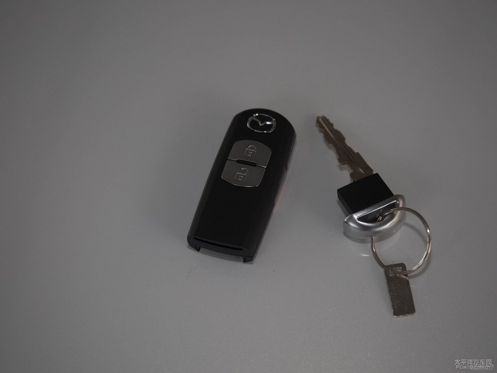 珠光白馬自達(dá)CX-4細(xì)節(jié)其它細(xì)節(jié)圖片