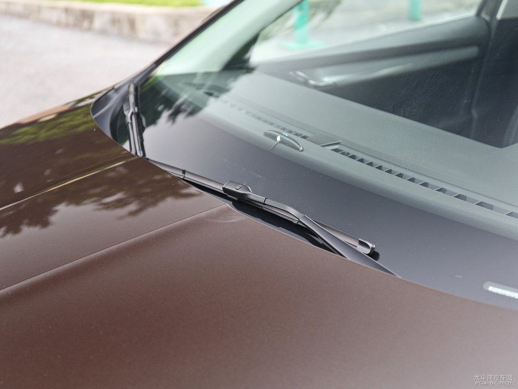 琥珀棕明銳車身外觀圖片