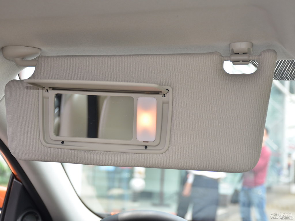 琥珀橙思域車廂內(nèi)飾圖片