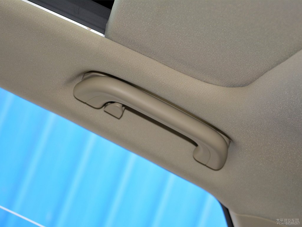 冰晶白帝豪GS車廂內(nèi)飾圖片