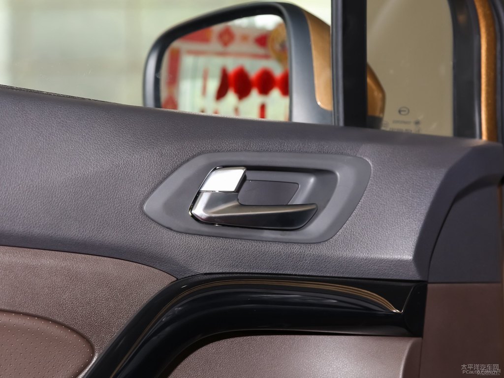 香檳金傳祺GS4車廂內(nèi)飾圖片
