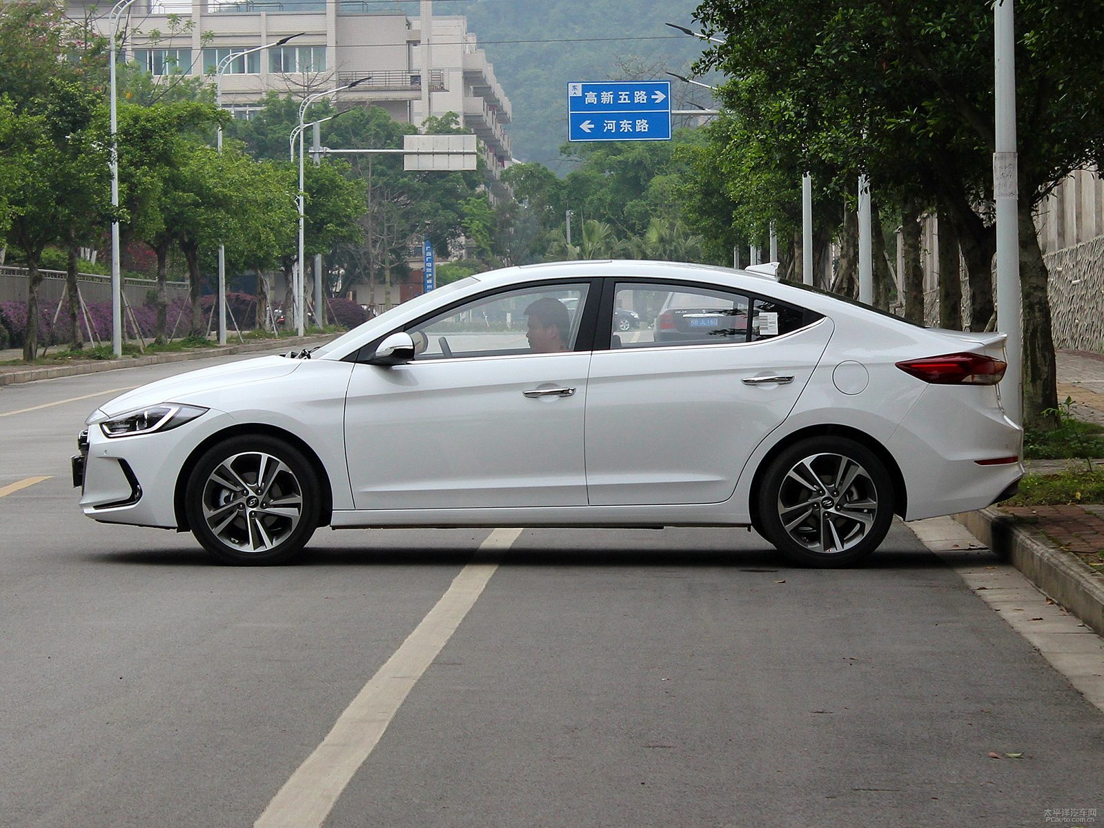 領(lǐng)動(dòng)外觀高清大圖
