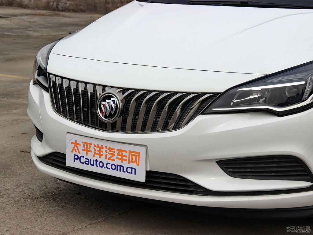 雪域白威朗車頭外觀圖片