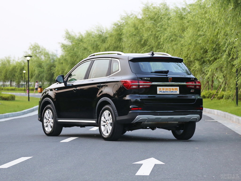 伯爵黑榮威RX5整車外觀外觀圖片