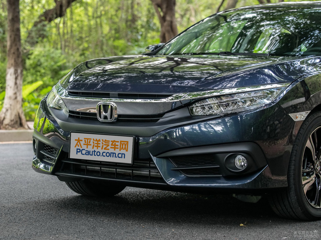 暗金藍(lán)思域車(chē)頭外觀圖片