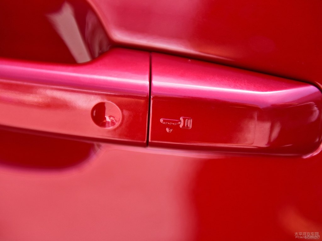 tݱF-PACE܇^DƬ